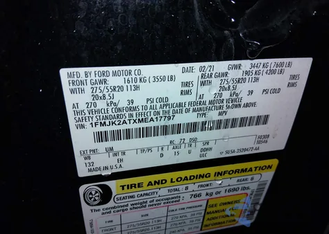 2021 Ford Expedition Limited Max z USA, uszkodzony, nr VIN 1FMJK2ATXMEA17797